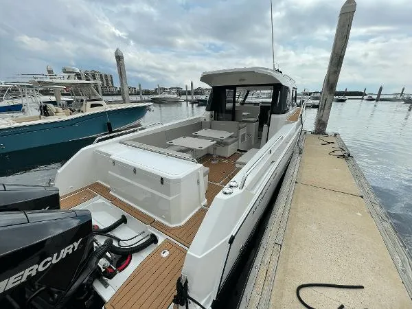 Slide: The Image of Hussar Skamander 920 Explorer MAX 2021 - 10