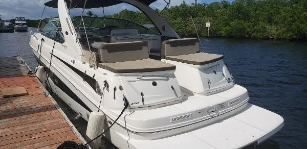 Slide: The Image of Sea Ray 370 Venture 2015 - 2