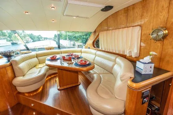 Slide: The Image of Horizon Cockpit Skylounge 2001 - 11