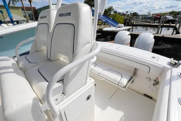 Slide: The Image of Regulator Marine 25 2016 - 4