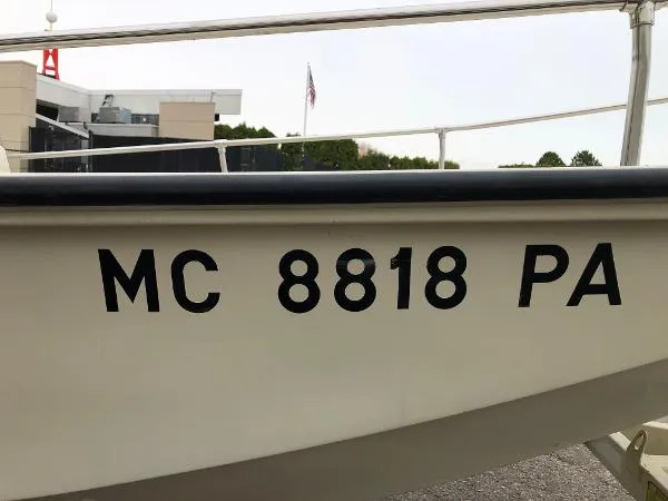 Slide: The Image of Boston Whaler Super Sport LTD 17 1990 - 2