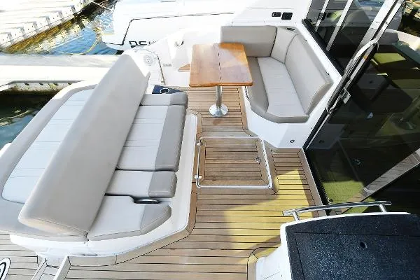 Slide: The Image of Regal 42 Coupe 2016 - 10