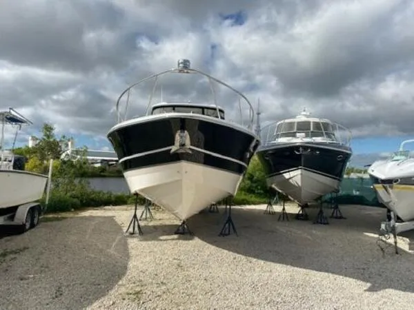 Slide: The Image of Larson 370 CABRIO 2009 - 3