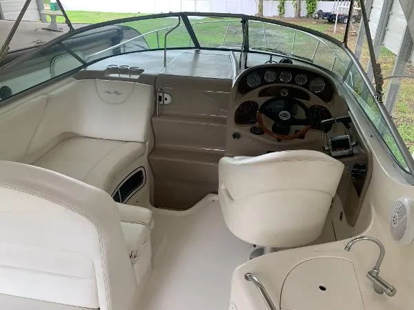 Slide: The Image of Sea Ray Sundancer 280 2005 - 4