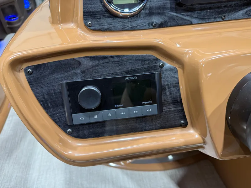 Slide: The Image of Tahoe LTZ 2385 Elite Windshield Tritoon & Honda 4-Stroke EFI 2026 - 14