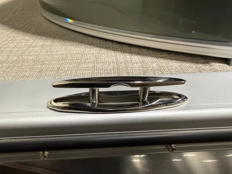 Slide: The Image of Tahoe LTZ 2385 Elite Windshield Tritoon & Honda 4-Stroke EFI 2026 - 40