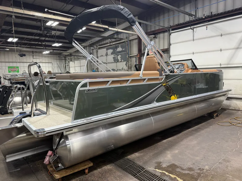 Slide: The Image of Tahoe LTZ 2385 Elite Windshield Tritoon & Honda 4-Stroke EFI 2026 - 49