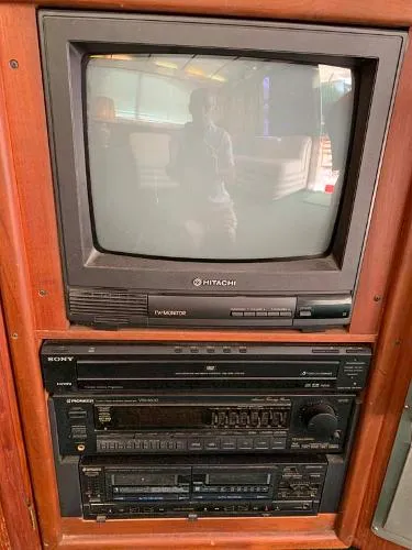 Slide: The Image of Jersey Convertible Sportfish 1990 - 5