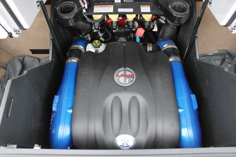 Slide: The Image of MasterCraft X24 2024 - 13