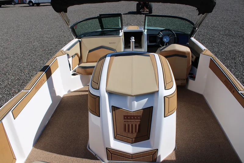Slide: The Image of MasterCraft ProStar 2023 - 3