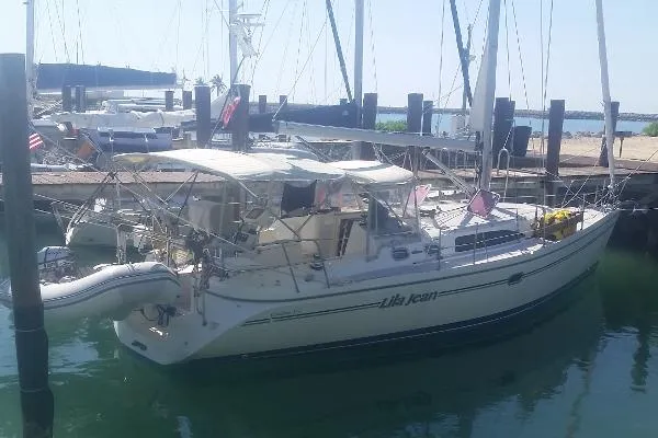 Slide: The Image of Catalina 375 2009 - 3