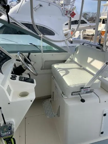 Slide: The Image of Wellcraft 33 Coastal 1996 - 10