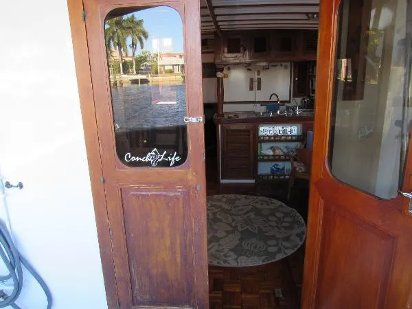 Slide: The Image of Kadey-Krogen Pilothouse Trawler 1978 - 3