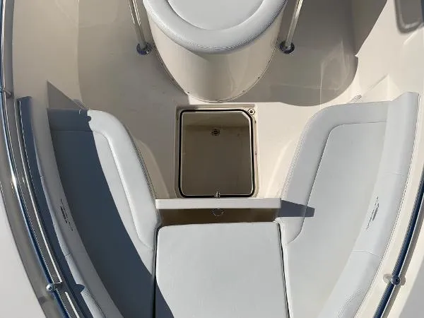 Slide: The Image of Cobia 237 Center Console 2020 - 6