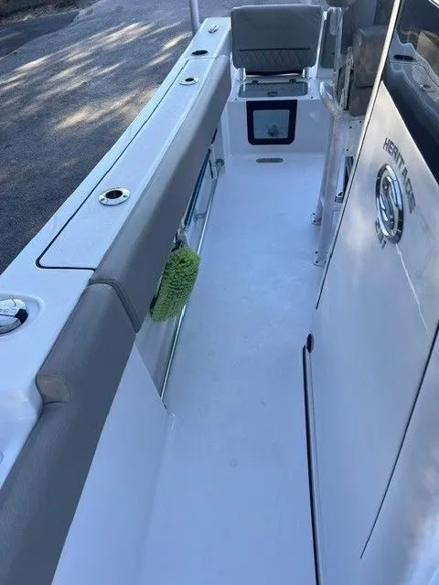 Slide: The Image of Sportsman Heritage 231 Center Console 2025 - 15