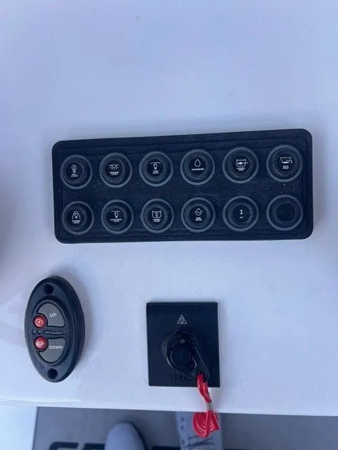 Slide: The Image of Sportsman Heritage 231 Center Console 2025 - 22