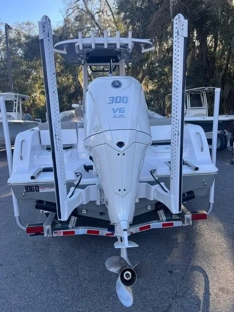 Slide: The Image of Sportsman Heritage 231 Center Console 2025 - 23