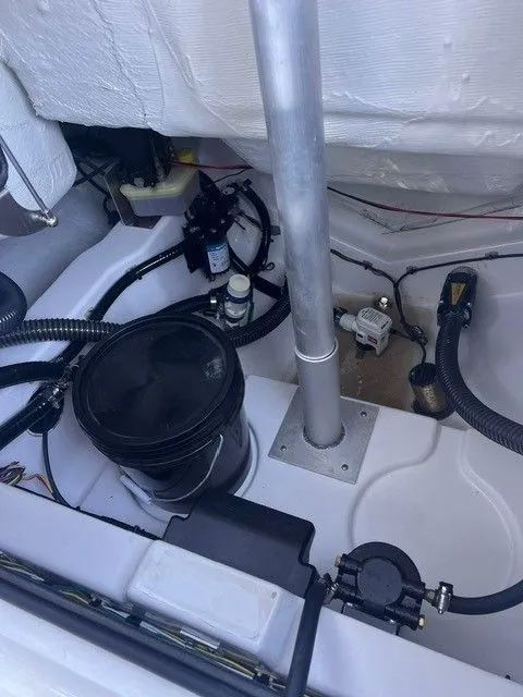 Slide: The Image of Sportsman Heritage 231 Center Console 2025 - 6