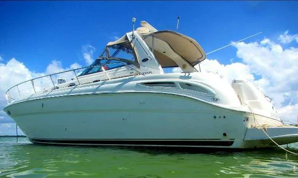 Slide: The Image of Sea Ray 380 Sundancer 2002 - 1