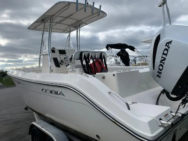 Slide: The Image of Cobia 237 Center Console 2020 - 1
