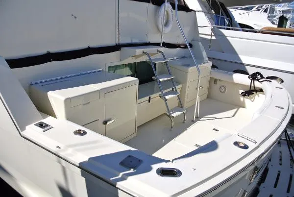 Slide: The Image of Hatteras 67 Cockpit Motor Yacht 1988 - 6