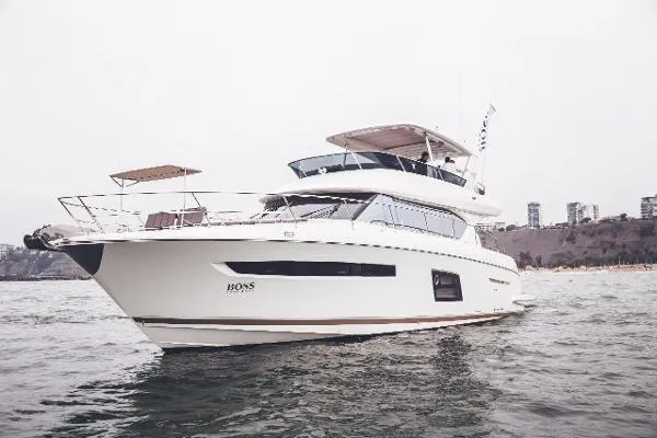 Slide: The Image of Prestige 620 Flybridge 2015 - 0