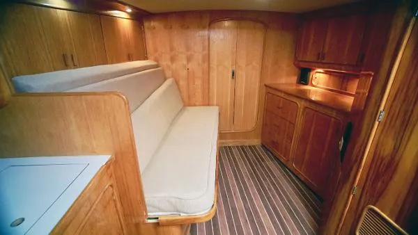 Slide: The Image of Tides Custom Carolina Express 1999 - 3