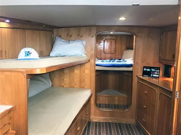 Slide: The Image of Tides Custom Carolina Express 1999 - 4