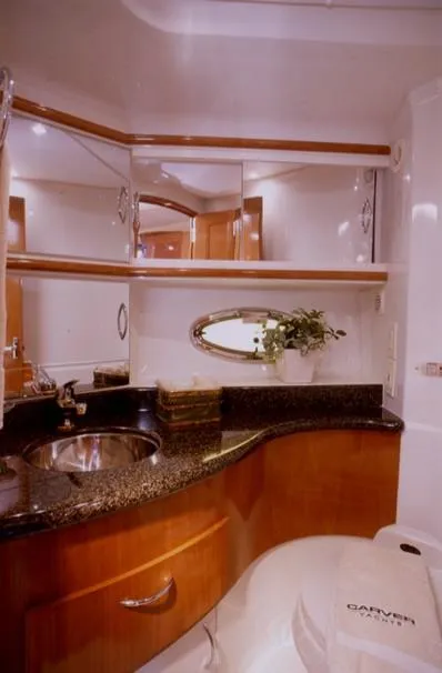 Slide: The Image of Carver Yachts 410 Sport Sedan 2003 - 6