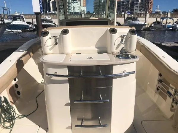 Slide: The Image of Scout 275 LXF 2017 - 9