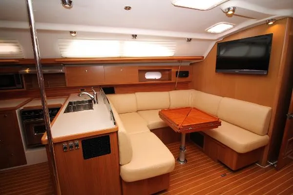 Slide: The Image of Catalina 445 2011 - 6