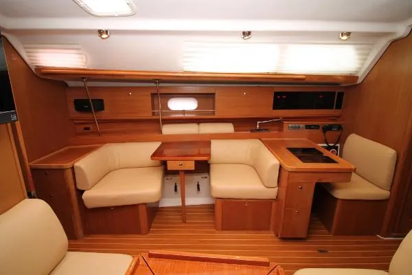 Slide: The Image of Catalina 445 2011 - 7