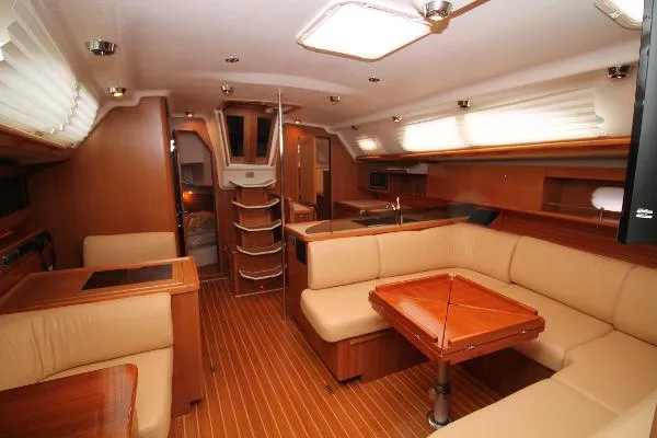 Slide: The Image of Catalina 445 2011 - 8
