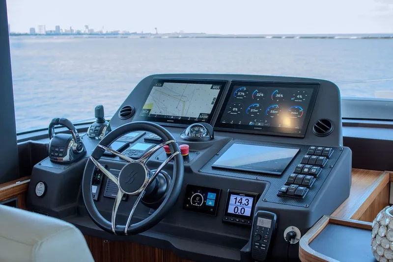 Slide: The Image of Sirena Sirena 58 2022 - 10