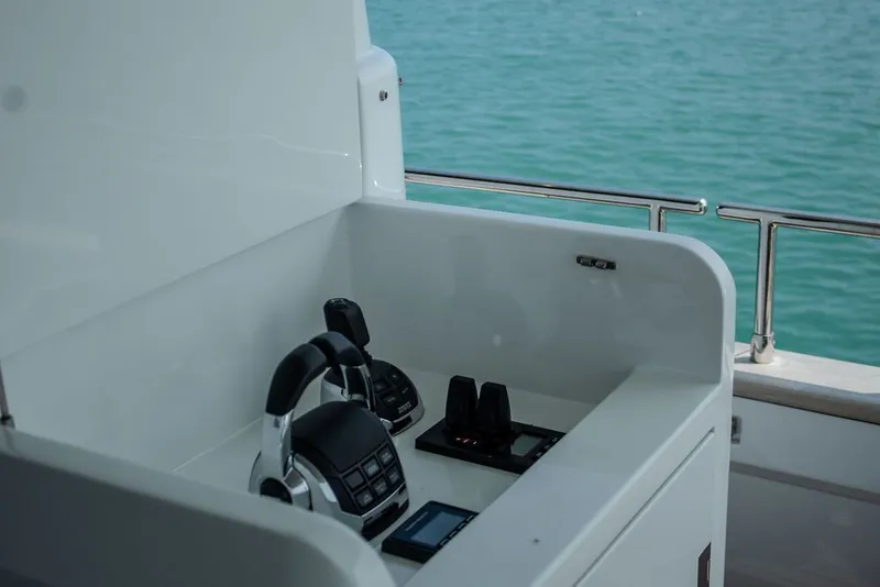 Slide: The Image of Sirena Sirena 58 2022 - 26