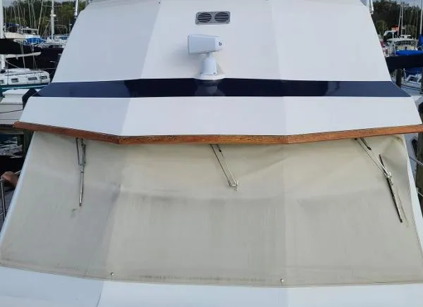 Slide: The Image of Sabreline 36 AFT CABIN 1990 - 6
