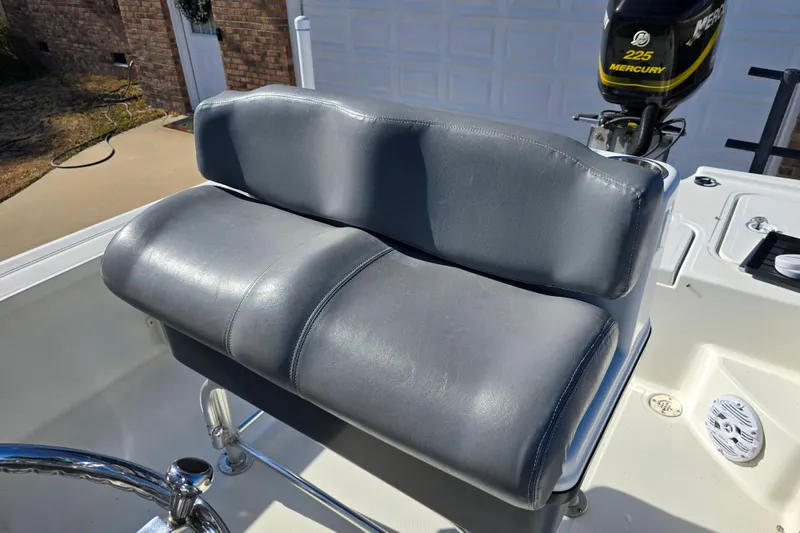 Slide: The Image of Gray leather seat on 2004 Triton 240 LTS boat with Mercury 225 engine. - 14