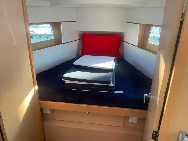 Slide: The Image of Beneteau Oceanis 35.1 w/Generator 2018 - 11
