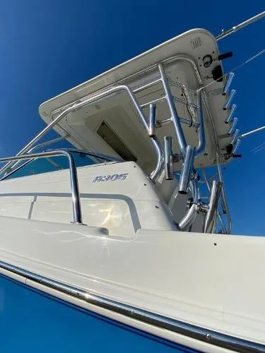 Slide: The Image of Robalo R305 Walkaround 2012 - 7
