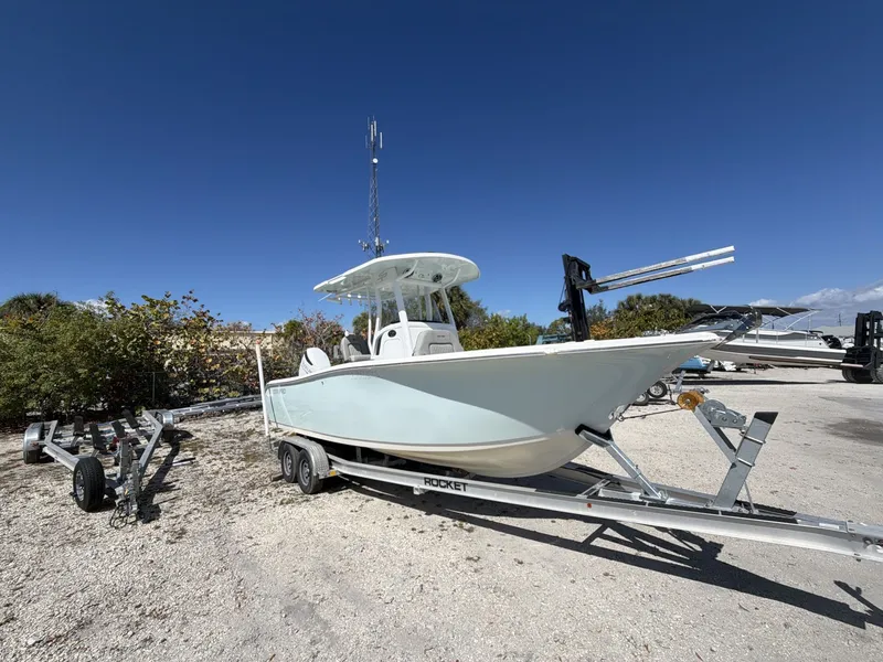 Slide: The Image of Sea Pro 239 DLX 2021 - 34