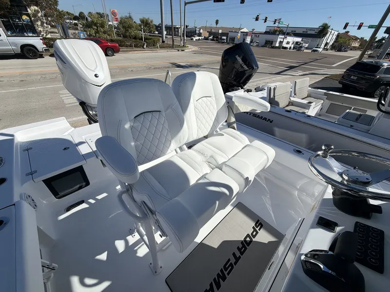 Slide: The Image of Sportsman Masters 247 Bay Boat 2026 - 19