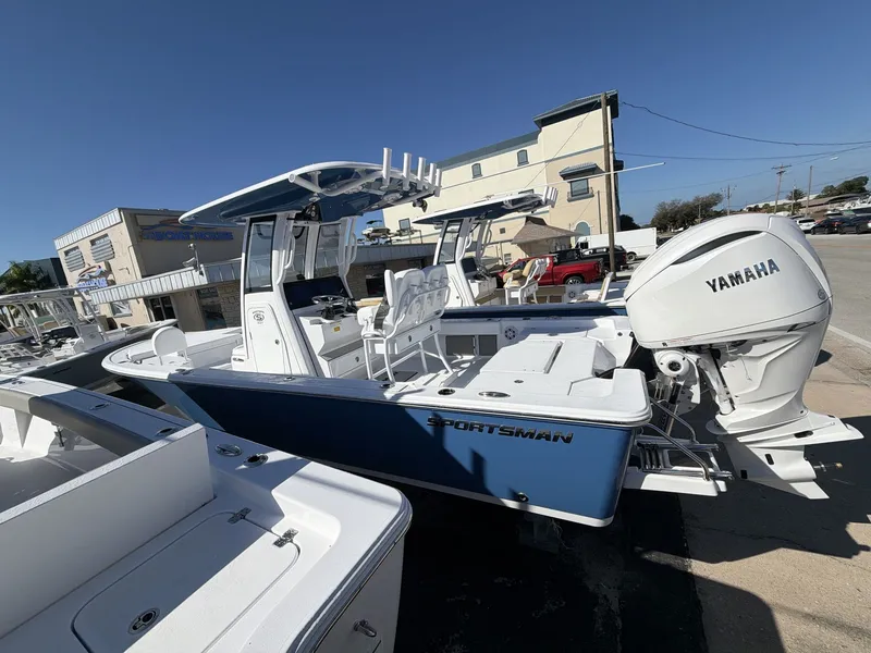 Slide: The Image of Sportsman Masters 247 Bay Boat 2026 - 8