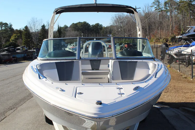 Slide: The Image of Chaparral 23 SSi O/B 2021 - 4