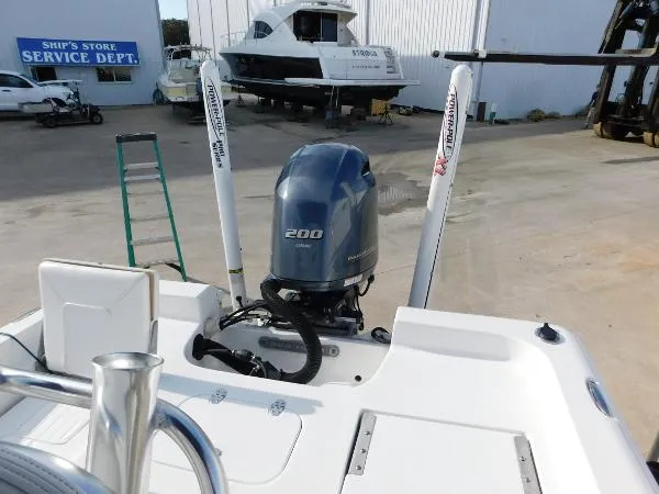 Slide: The Image of Sea Hunt XP 21 2011 - 6