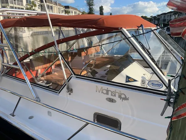Slide: The Image of Mainship Pilot 2003 - 9