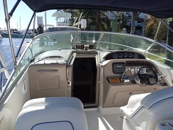 Slide: The Image of Sea Ray Amberjack 2005 - 4