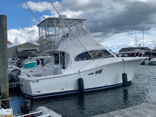 Slide: The Image of Luhrs 35 Convertible 2008 - 0