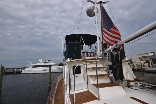 Slide: The Image of Grand Banks Classic 1990 - 3