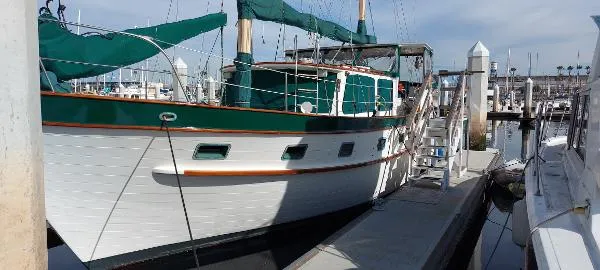 Slide: The Image of Island Trader Motor Sailer 1984 - 0