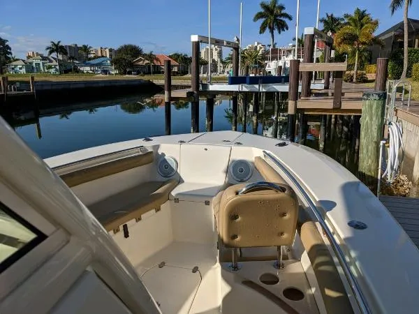 Slide: The Image of Scout 255 LXF 2018 - 3